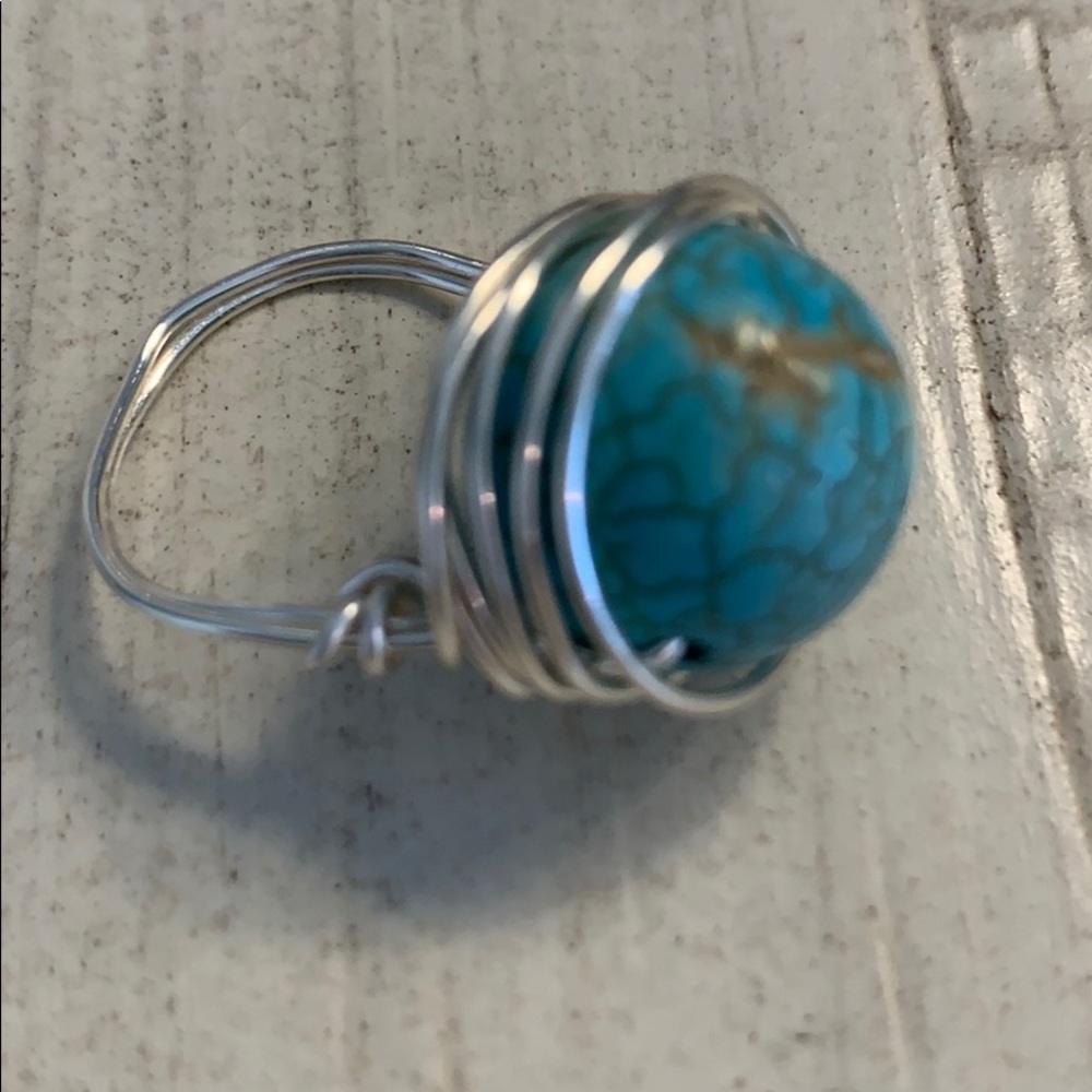 Handmade turquoise ring - Picture 2 of 6